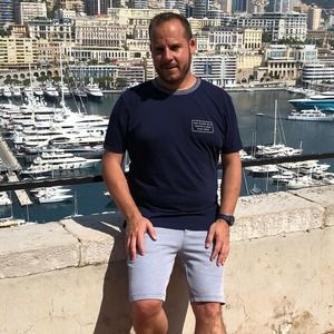 Meet your Posher, Stéphane